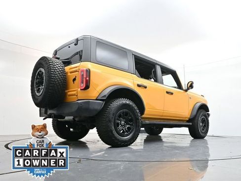 Used 2022 Ford Bronco Wildtrak image 32