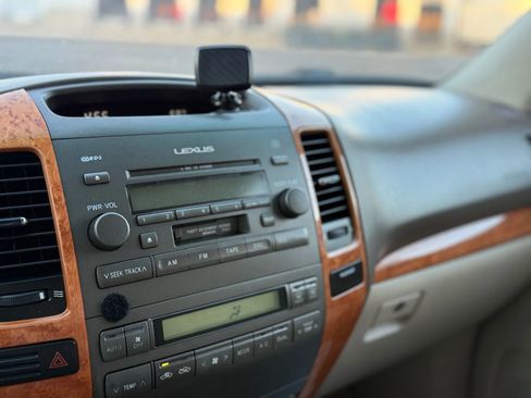 Used 2003 Lexus GX 470 image 28