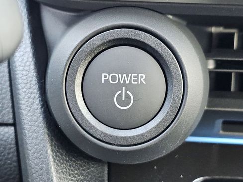 New 2026 Toyota Prius Plug-In Hybrid FWD image 16