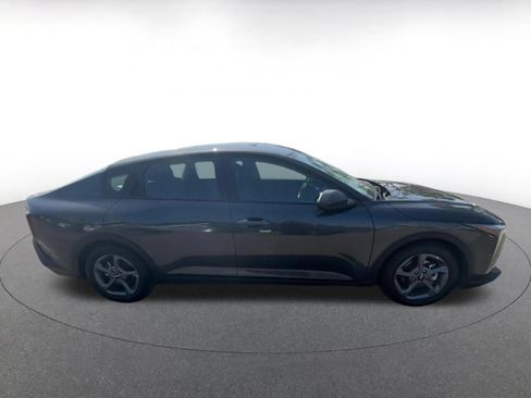 Used 2025 Kia K4 FWD image 16