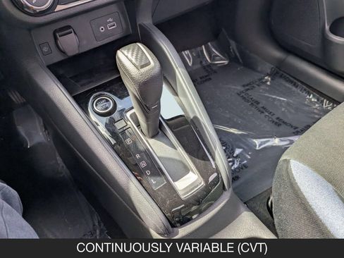 Used 2025 Nissan Versa SV FWD image 19