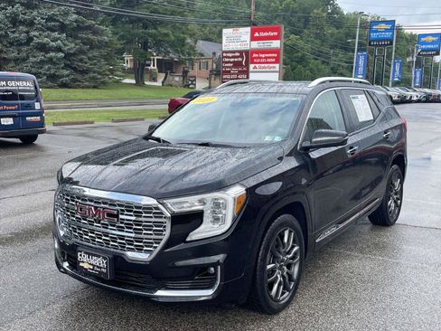 Certified 2023 GMC Terrain Denali w/ Black Diamond Edition AWD/4WD image 7