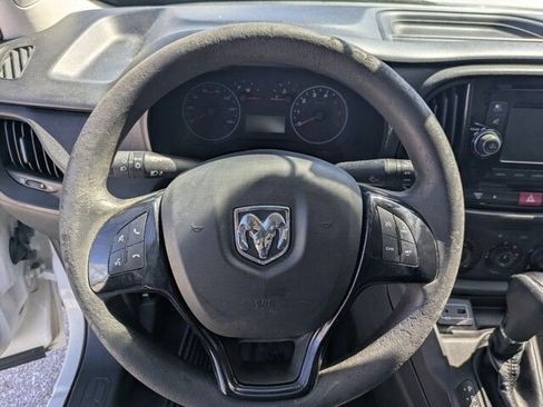 Used 2018 RAM ProMaster City Tradesman image 17