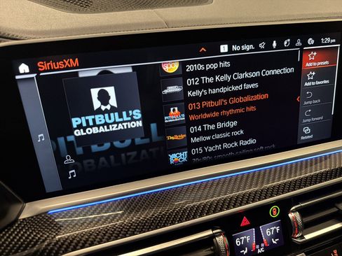 Used 2022 BMW X6 M50i w/ Executive Package image 21