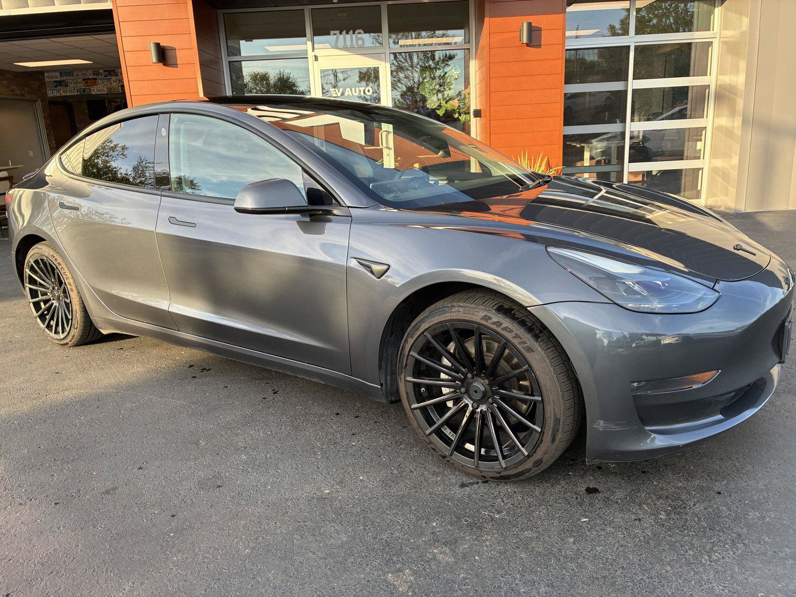Used 2023 Tesla Model 3 Long Range AWD/4WD image 3