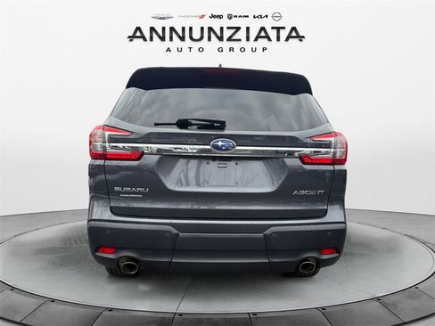 Used 2023 Subaru Ascent Premium w/ Convenience Package image 4