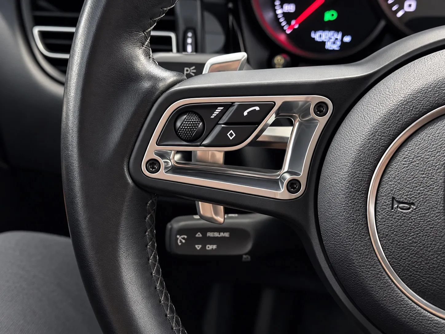 Used 2020 Porsche Macan S AWD/4WD image 31