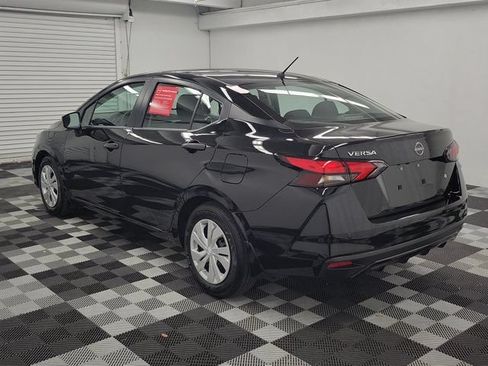 Certified 2025 Nissan Versa S w/ Trunk Package FWD image 4