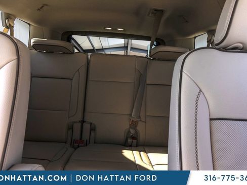 Used 2024 GMC Yukon XL Denali AWD/4WD image 22