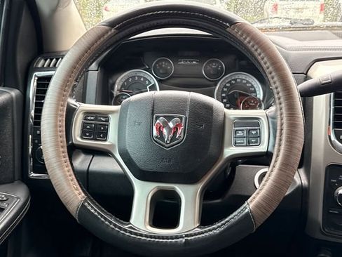 Used 2016 RAM 5500 Laramie AWD/4WD image 16