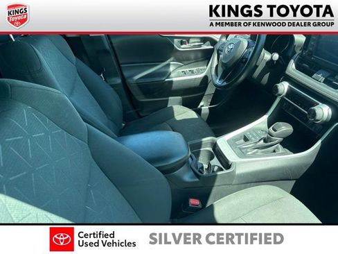 Used 2021 Toyota RAV4 XLE w/ Convenience Package AWD/4WD image 8