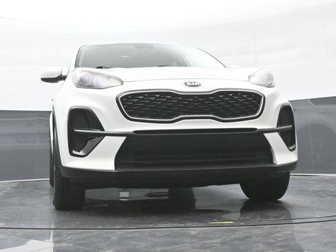 Used 2020 Kia Sportage LX FWD image 40