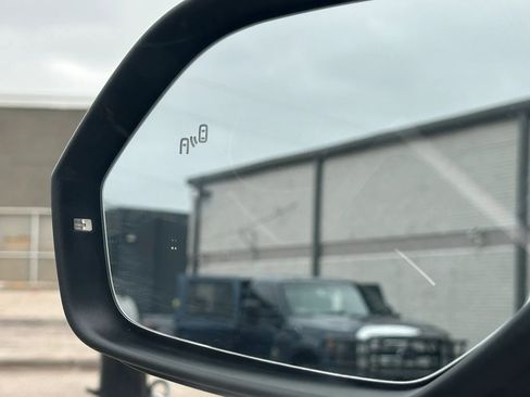 Used 2021 Volkswagen Atlas SE image 33