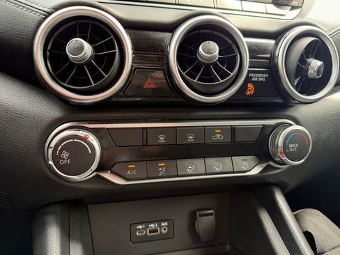 Used 2023 Nissan Sentra SV image 17