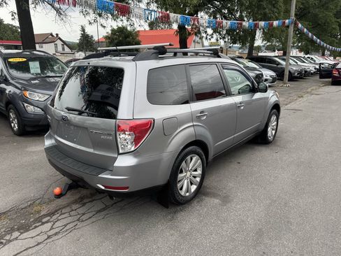 Used 2011 Subaru Forester 2.5X Limited w/ Protection Group 3 AWD/4WD image 4