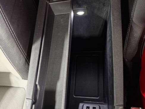 Used 2021 Chevrolet Equinox Premier w/ LPO, Floor Liner Package AWD/4WD image 45