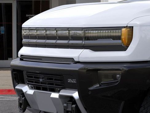 New 2026 GMC Hummer EV 2X image 14