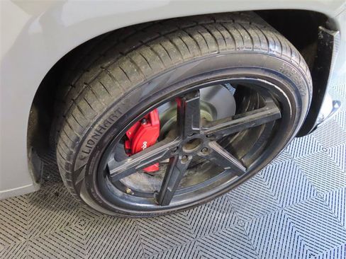 Used 2020 Jeep Grand Cherokee SRT AWD/4WD image 9