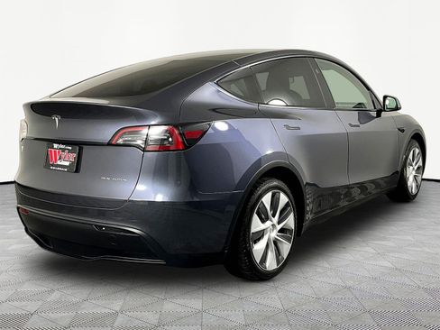 Used 2023 Tesla Model Y Long Range AWD/4WD image 6