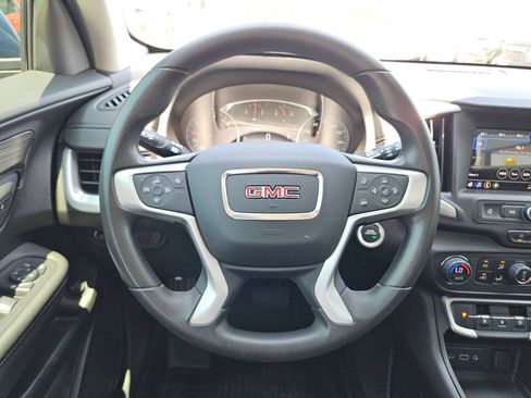Certified 2024 GMC Terrain SLE w/ Driver Convenience Package FWD image 20