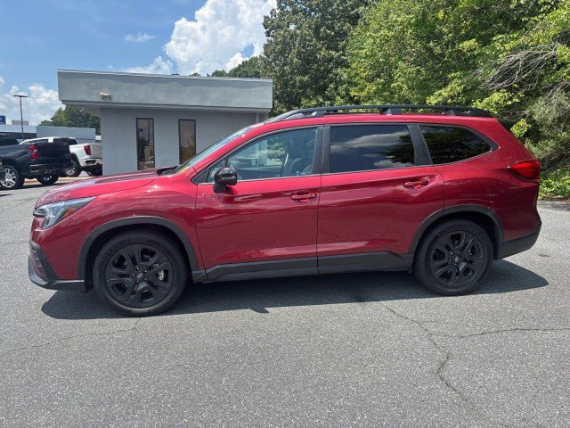 Used 2023 Subaru Ascent Onyx Edition AWD/4WD image 3