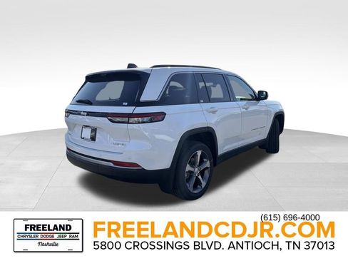 New 2026 Jeep Grand Cherokee Limited w/ Luxury Tech Group II image 3