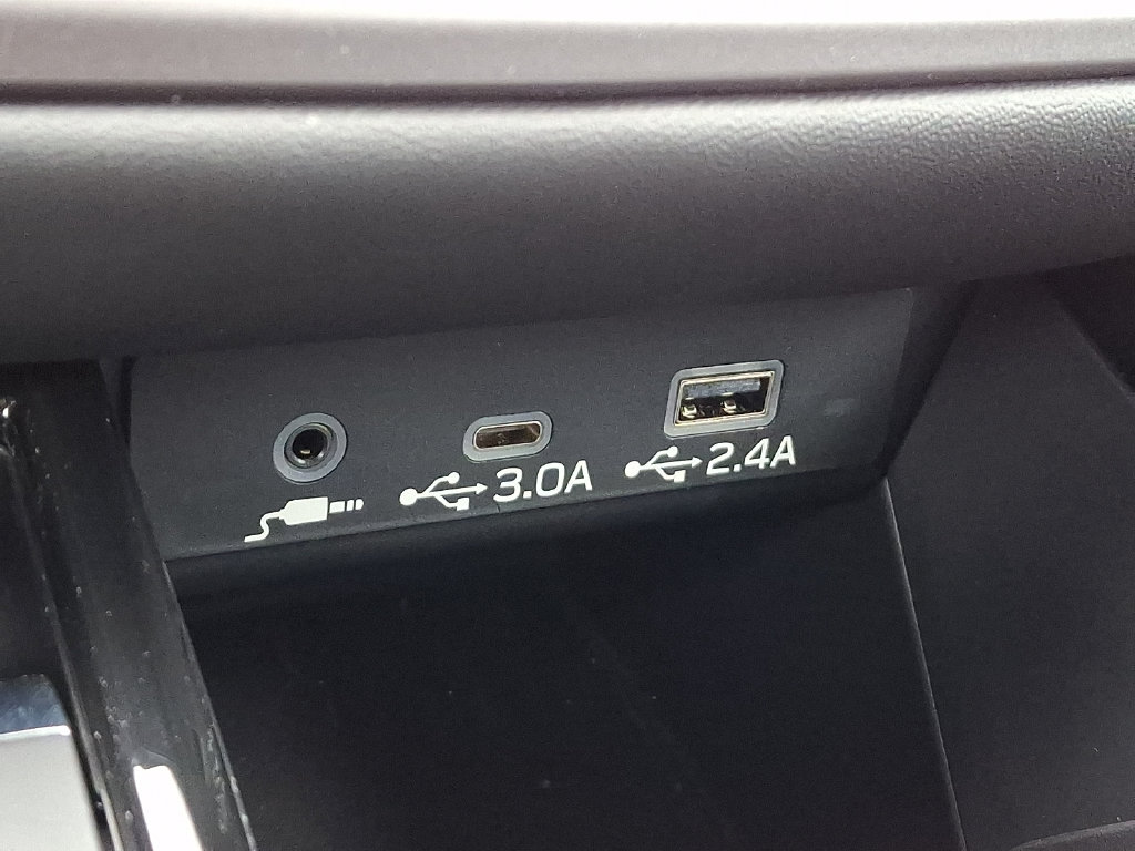 Used 2025 Subaru Outback Premium AWD/4WD image 25
