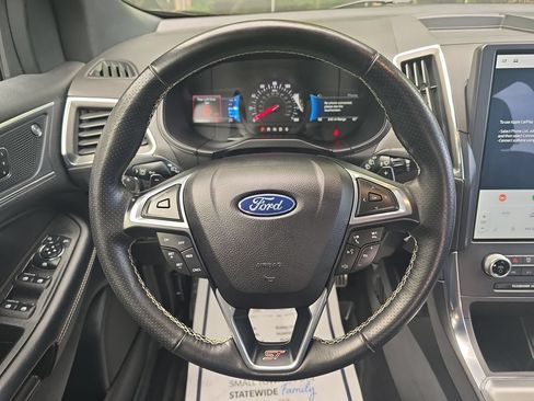 Used 2023 Ford Edge ST AWD/4WD image 14