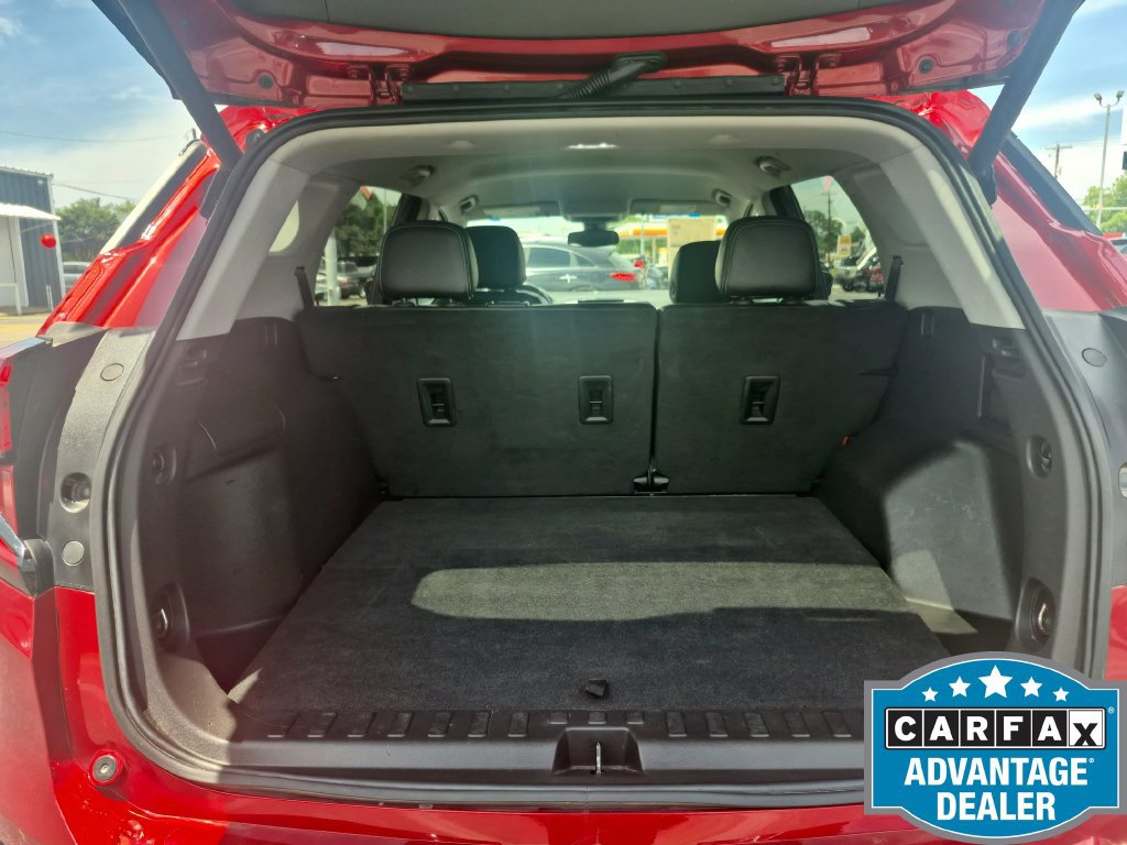 Used 2024 GMC Terrain SLT w/ Elevation Edition FWD image 34