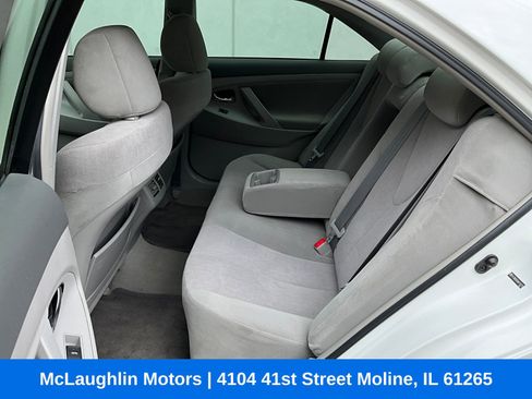 Used 2010 Toyota Camry Hybrid FWD image 8