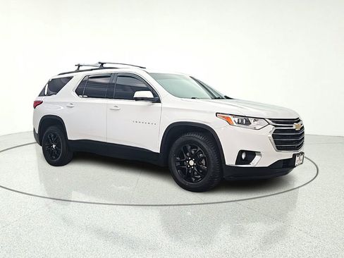 Used 2019 Chevrolet Traverse LT w/ LPO, Floor Liner Package AWD/4WD image 8