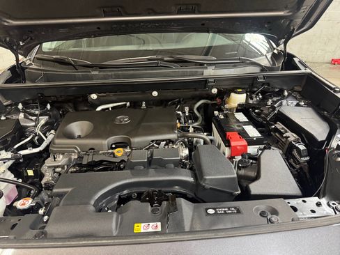 Certified 2025 Toyota RAV4 Limited w/ Advanced Technology Package FWD image 21