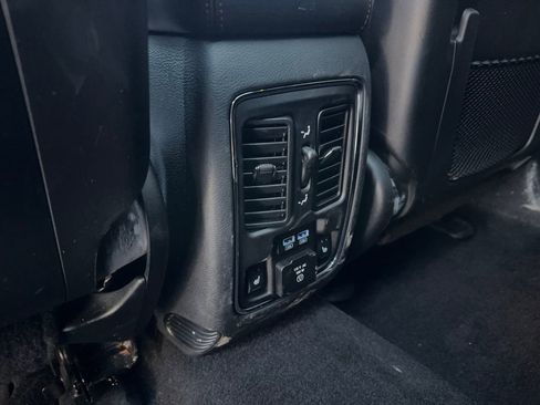 Used 2019 Jeep Grand Cherokee Trailhawk w/ Trailhawk Luxury Group AWD/4WD image 25
