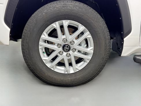 Used 2025 Toyota Tundra SR5 w/ SR5 Convenience Package RWD image 14