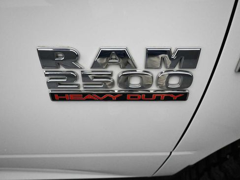 Used 2013 RAM 2500 Tradesman w/ Chrome Appearance Group AWD/4WD image 17