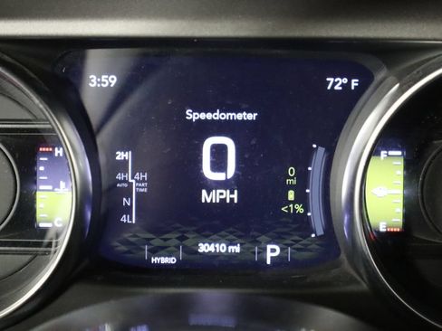 Used 2023 Jeep Wrangler Unlimited Rubicon 4xe w/ Cold Weather Group AWD/4WD image 38