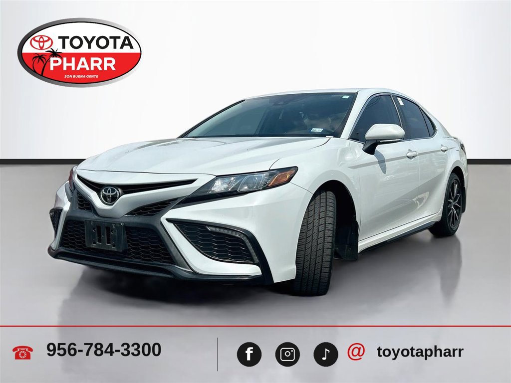 Used 2023 Toyota Camry SE FWD image 1