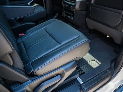 New 2026 Jeep Grand Wagoneer Limited AWD/4WD image 29