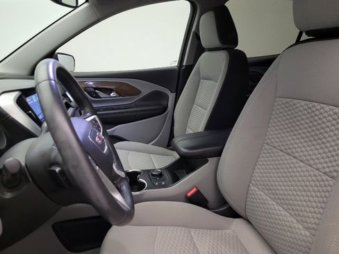 Used 2018 GMC Terrain SLE w/ Driver Convenience Package image 17