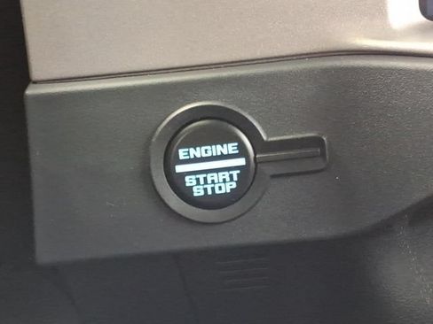 Used 2025 Ford Bronco Outer Banks AWD/4WD image 22