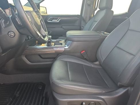 Used 2023 Chevrolet Silverado 1500 LTZ w/ LTZ Convenience Package II AWD/4WD image 11