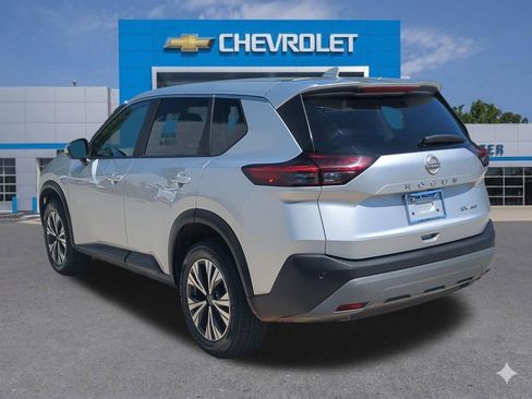 Used 2023 Nissan Rogue SV AWD/4WD image 4
