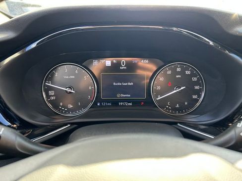 Used 2023 Buick Envision Avenir image 11