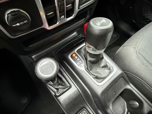 Used 2020 Jeep Wrangler Unlimited Sport S AWD/4WD image 22