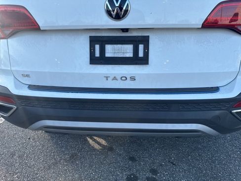Used 2023 Volkswagen Taos SE image 28