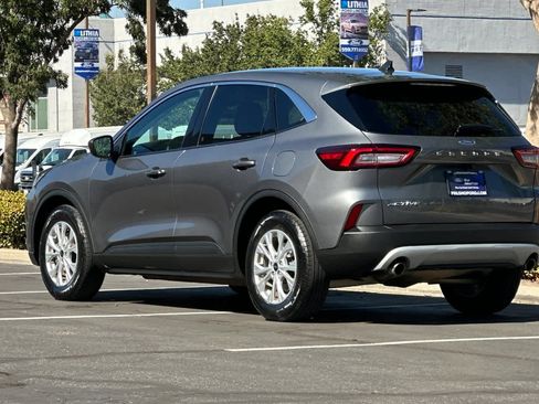 Certified 2024 Ford Escape Active FWD image 7
