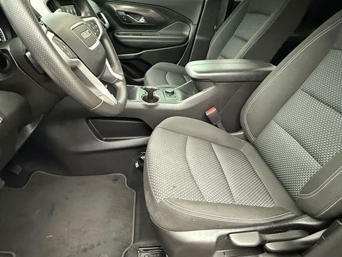 Used 2023 GMC Terrain SLE image 13