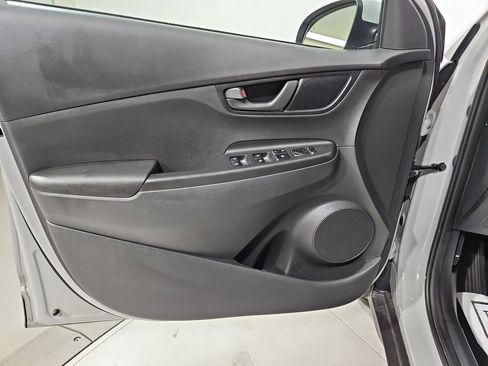 Certified 2023 Hyundai Kona SEL AWD/4WD image 12