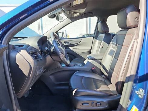 Used 2022 Chevrolet Equinox RS w/ RS Leather Package image 25