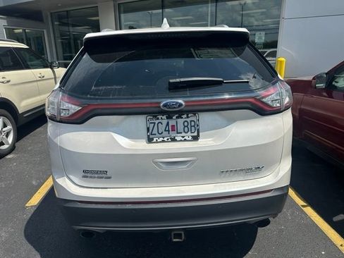 Used 2017 Ford Edge Titanium w/ Technology Package FWD image 3